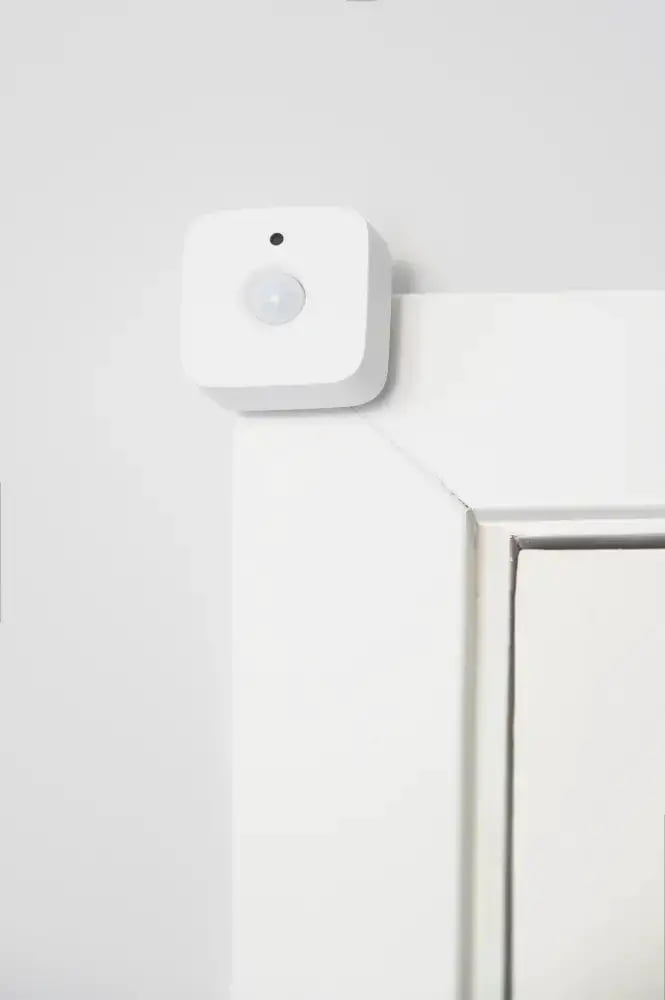 How to Choose and Install a Smart Doorbell Camera for Small Door Frames?